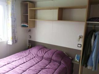 Mobil-home à Laurens avec Terrasse - 3 Chambres pour 6 personnes - API-1-52-1167 - 1
