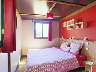 Chalet 4 pers avec Terrasse et Accès PMR à Vic-sur-Cère - API-1-52-1231 - 6