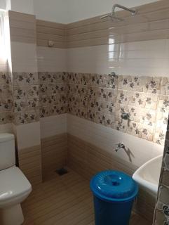 Euro Asian Rooms & Restaurant - 7