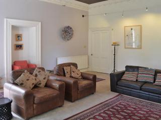 Holly Lodge - 7