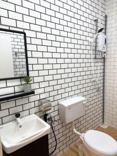 E & J Sweet Home - 5