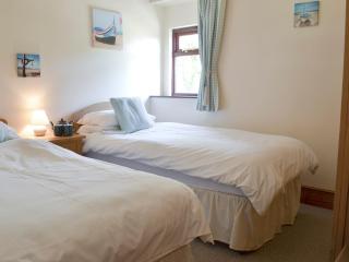 Warren Cottage-Ukc2098 - 2