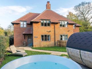 Meadowsweet Cottage-Ukc2458 - 0