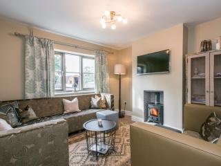 Cowslip Cottage-Ukc2457 - 8