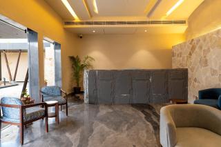 KMR Hotels & Resorts - 9