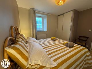 Charmant Gîte en Bocage Vendéen, 3 Chambres, Parking Inclus - FR-1-426-607 - 1