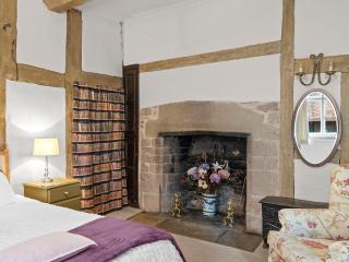 Gardeners Cottage - 2