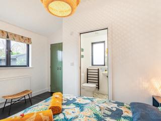 Lottie's Luxurious Lodge - Uk36784 - 1