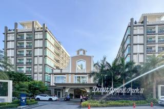 Luxury 1BR at Dusit Grand Park II - 8