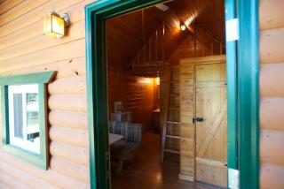 Arrowhead Camping Resort Loft Cabin 20 - Douglas Center - 8