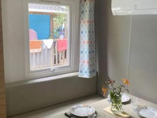 Mobil home 4 pers avec terrasse - API-1-52-1650 - 8