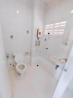 XX BAO Phuket Patong- ไสน้ำเย็น ซอย 1 - 1