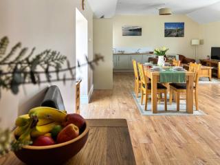 The Dairy - Uk51119 - 3