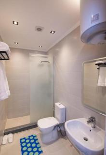 Luxury front-Row Pyramids View Room & Breakfast - 5