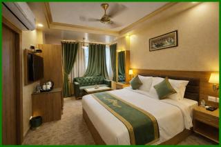 SEA VIEW - SWIMMING POOL Hotel Shankar #LB Palace Near Shree Jagannath Temple , Fully Air Conditioned Hotel , Free Wi-Fi , Luxury Rooms , Best Hotel Puri - 1