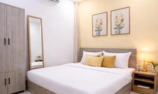 Cozy Budget Room - 1