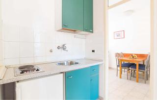 Amazing Apartment In Umag With Swimming Pool - 7