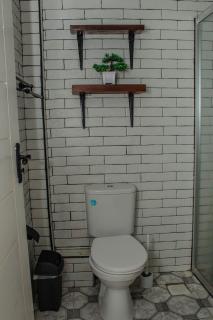 Riara Road luxurious 2 bedroom 2 bath serene family friendly retreat - 4