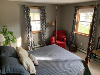 Pine & Harbor Homestay - Near Cape Cod - Wareham - 3