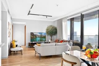 Iconic 4BR with Burj & Fountain Views Boulevard Point - 2
