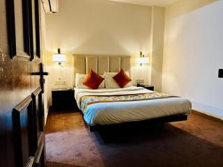 Hotel Grand Arcasia Gagan Vihar East Delhi - 0