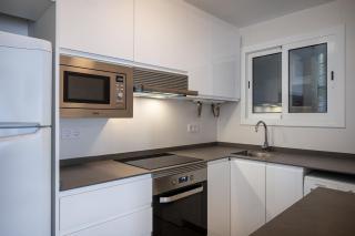 AT129 Apartamento en primera línea de la playa - 1