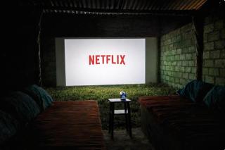 Secluded House with Outdoor Cinema - 4 min Walk to the Beach - 8