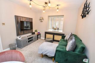 4 Poppyline Mews - 0