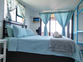 8 Sleeper Ocean View 4x4 only - 3