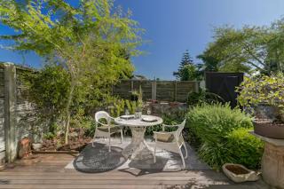 Separate Private Room, Own Entrance, Leisure Isle - 4