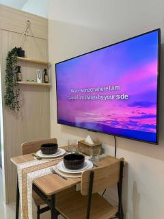 Ashen & Oak Homestay - Jazz Residences - Manila - 1