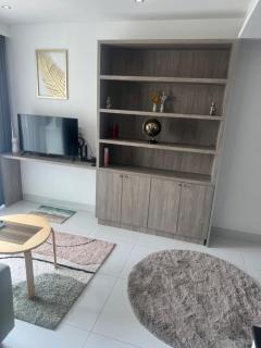 Seaview 1bedroom near the beach Pattaya Thailand - 2