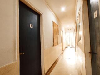 TIP TOP PG - Paying Guest - 1