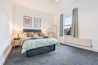 #98 Relaxing Coventry Home Close to City Centre - 8