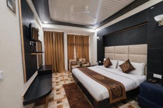 Hote Kishna-Palace Near Mall Road, Mountain View, & Free Parking, Wifi, Restaurent Facilies - The Best Hotel In Mussoorie - 1