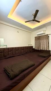 Shree Vaishnav Yatri Grah Near Mahakaleshwar Temple - 2