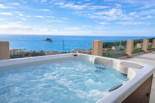 Villa Blue Vista Meerblick mit Jacuzzi - 3