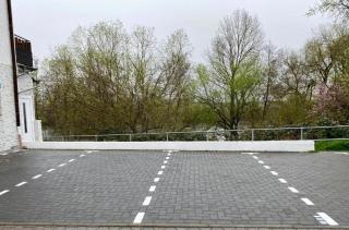 OVER RIVER near FRANKFURT- 4 ROOMS- 6 BEDS- FREE PARKING- AC - 6