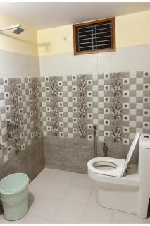 Hotel Paarvi Palace - Best hotel near Ram Mandir Ayodhya - 1