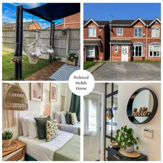 Preloved stylish home Wi-Fi Double driveway - 0