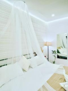 The First Floor I Top Rated Boutique Homestay I Near Lekhraj Metro Lucknow - 3