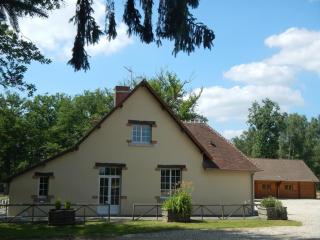 Canada 2 hours from Paris, swimming pool, 4 NIGHTS MIN - 8