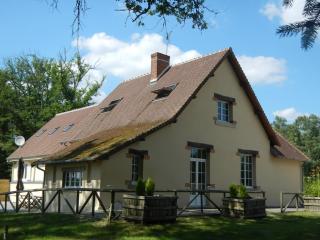 Canada 2 hours from Paris, swimming pool, 4 NIGHTS MIN - 3