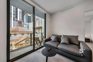 Downtown Miami Cozy Retreat with Views - 1