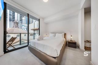 Rooftop Pool Oasis in Downtown Miami Condo with Gym - 9