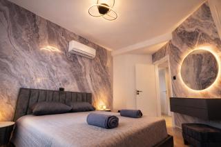 The Luxury Suite 213 - Gym & Beach Steps - 5