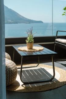 ZOA Seaview Apartment - 0