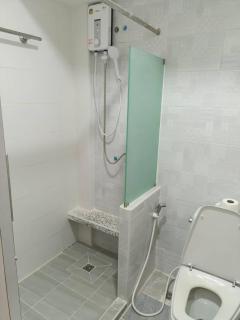 Royal Garden Home Hotel - 9