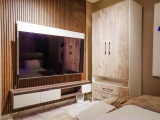 Modern 2BR Apt, Ilasan POOL PS5 WiFi - 2