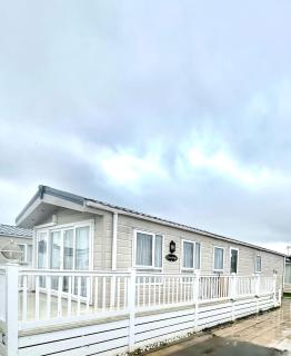 Whitstable Cambridge - 3 Bedroom Sleeps 6 Family & Pet Friendly - 0